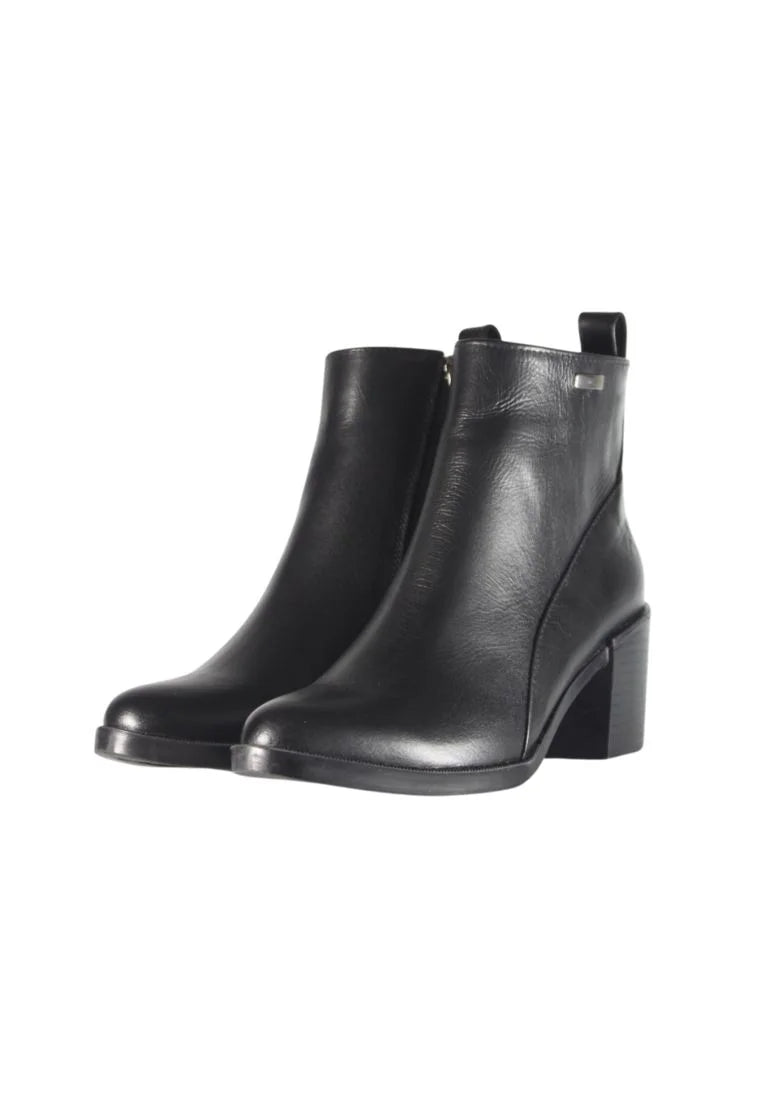 Botines Cuero Mujer Negro OCAi - Gala