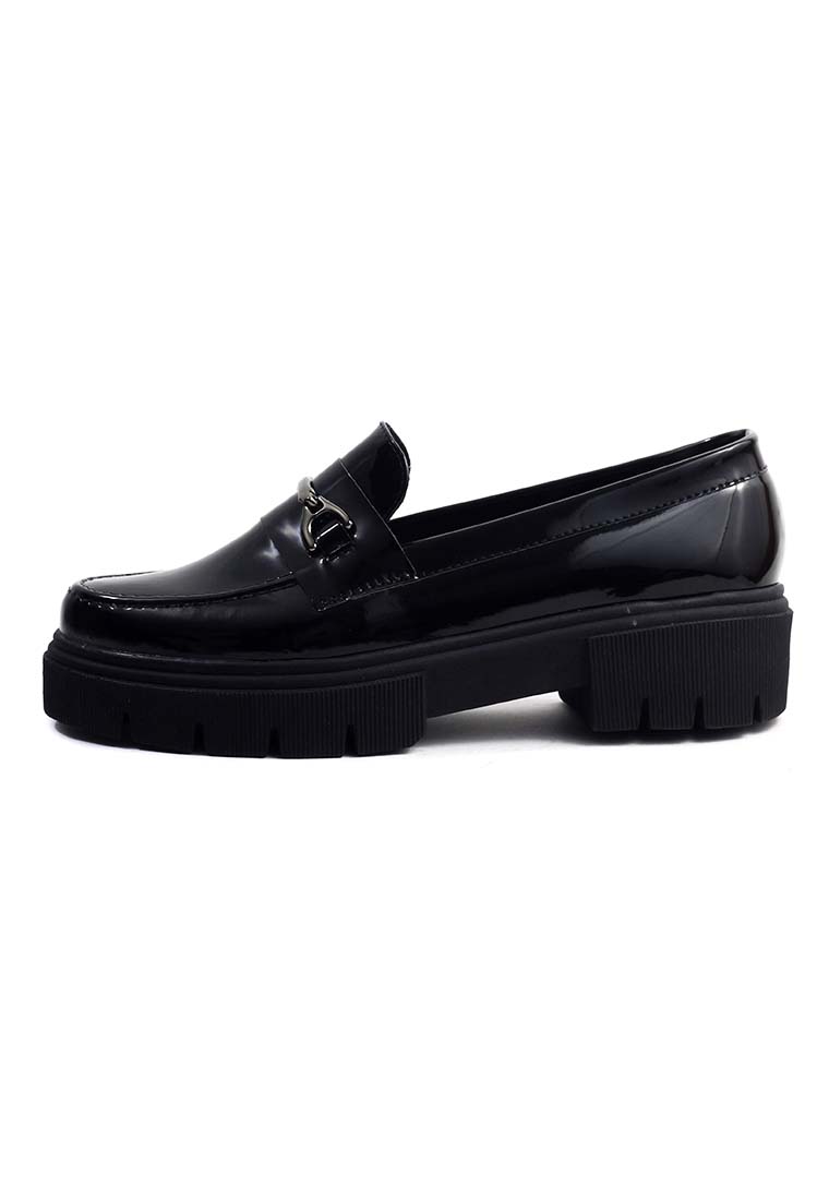 Mocasines Charol Negro OCAi - Juli